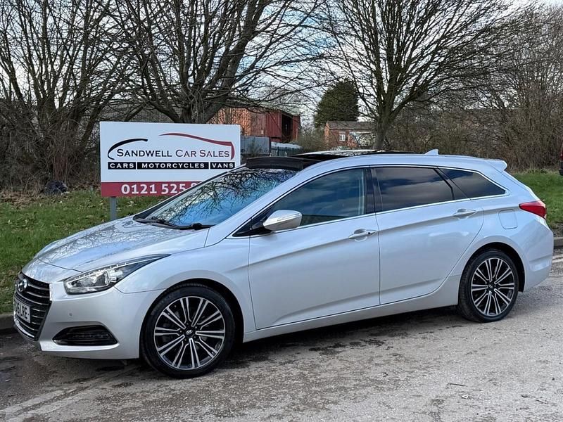 Used Hyundai i40 Premium 2015 Silver Estate