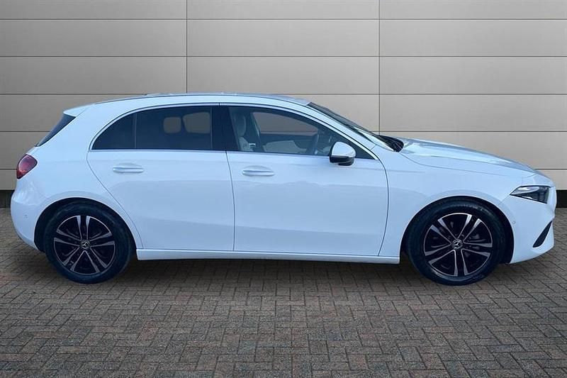 New Mercedes A200 Executive 163 HP (119 kW) 2025 Polar white Hatchback