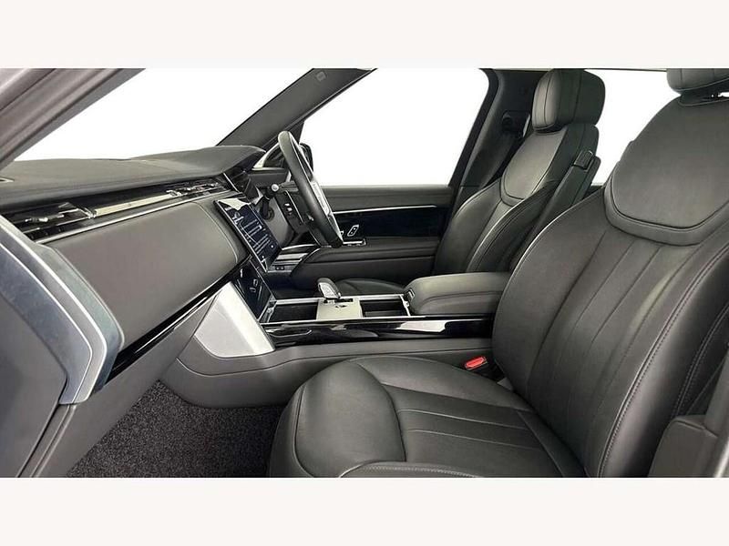 Gebraucht Land Rover Range Rover HSE 460 PS (338 kW) 2024 Grau SUV