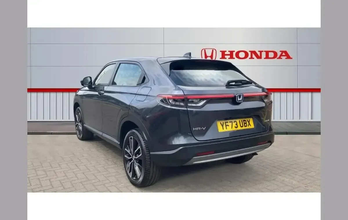 Used Honda HR-V Elegance 131 HP (96 kW) 2023 Grey SUV