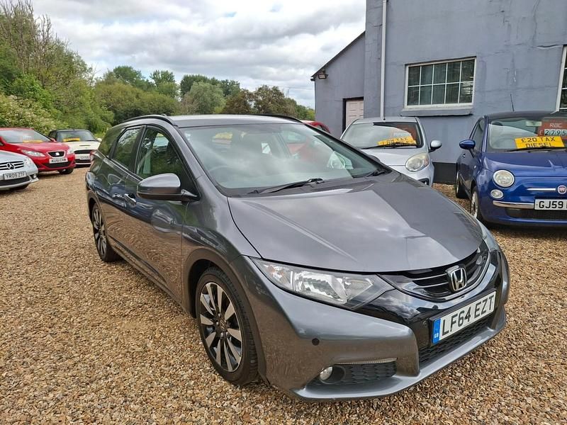 Urban titanium grey metallic Used 2014 Honda Civic SE Plus Estate | £10,995 (A bit pricey) - Image 1/4