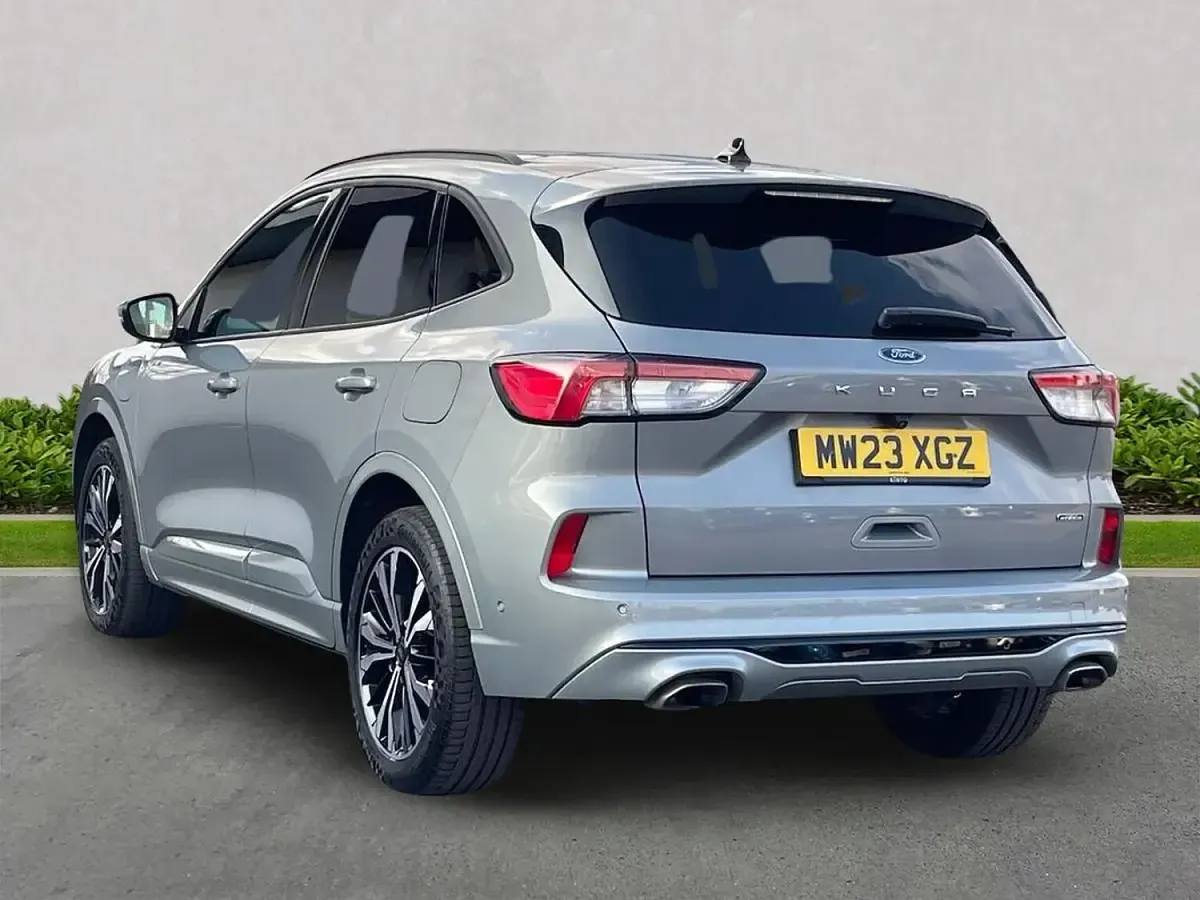 Used Ford Kuga ST-Line X 225 HP (165 kW) 2023 Silver SUV
