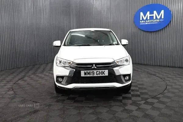 Used Mitsubishi ASX 117 HP (86 kW) 2019 White SUV