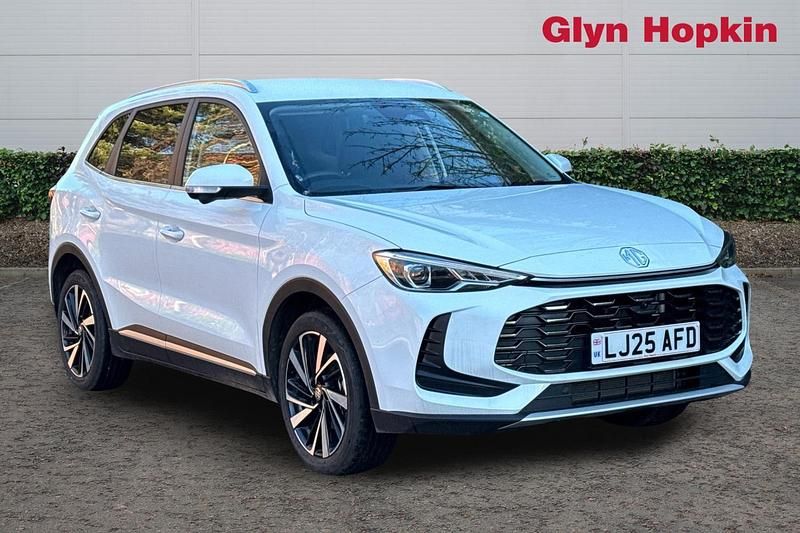 White Used 2025 MG ZS Trophy Hatchback | £19,978 (Fair price) - Image 1/4