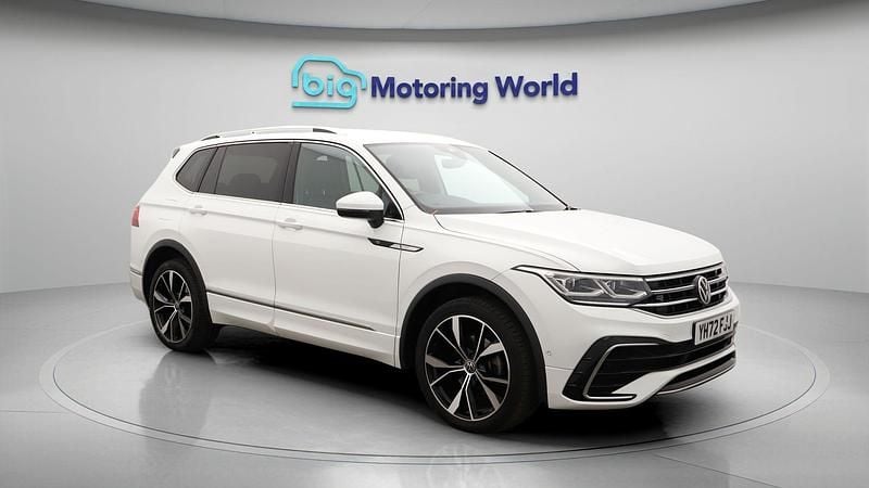 White Used 2022 VW Tiguan Allspace R-line SUV | £26,000 (Fair price) - Image 1/4