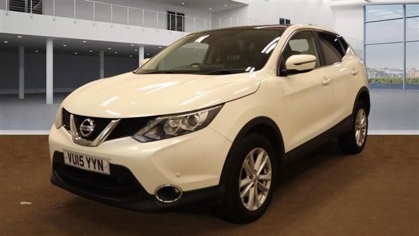 White Used 2015 Nissan Qashqai Acenta+ SUV | £7,995 (Fair price) - Image 1/1