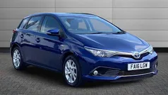 Orion blue Used 2016 Toyota Auris Hybrid Business Edition Hatchback | £10,791 (Fair price)