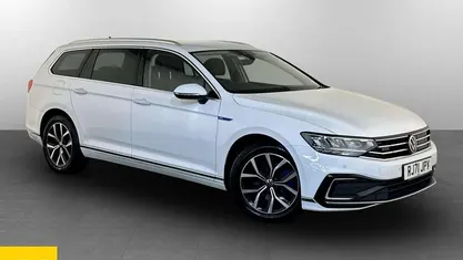 Used 2022 VW Passat GTE Estate | £12,495 (Fair price)