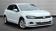 Pure white Used 2018 VW Polo SE Hatchback | £11,350 (Fair price)