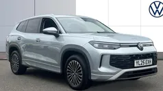 Used 2025 VW Tayron Match SUV | £35,614 (Super price)