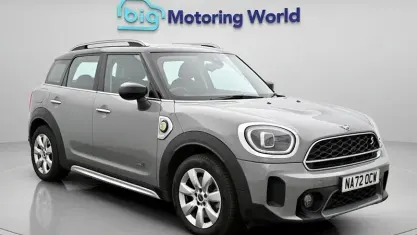 Begagnad Mini Cooper S Classic 220 HK (161 kW) 2022 Halvkombi