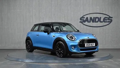 Used Mini Cooper Classic 136 HP (100 kW) 2021 Hatchback