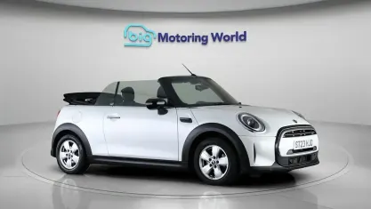 Used Mini Cooper Cabriolet Classic 136 HP (100 kW) 2022 White Cabriolet