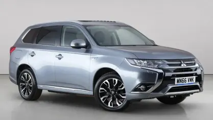 Used Mitsubishi Outlander P-HEV 203 HP (149 kW) 2016 Grey Estate