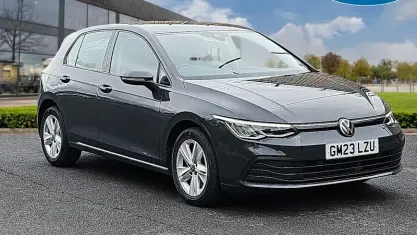 Used VW Golf VIII Life 131 HP (96 kW) 2023 Grey Hatchback