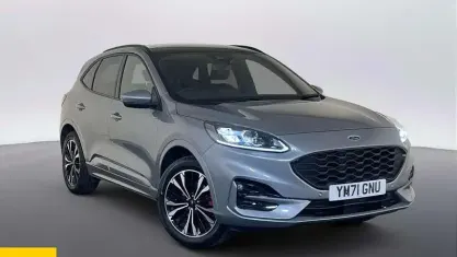 Usado Ford Kuga ST-Line X 225 HP (165 kW) 2022 Prateado SUV