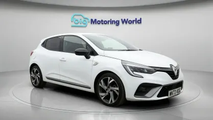 Used Renault Clio RS Line 90 HP (66 kW) 2023 White Hatchback