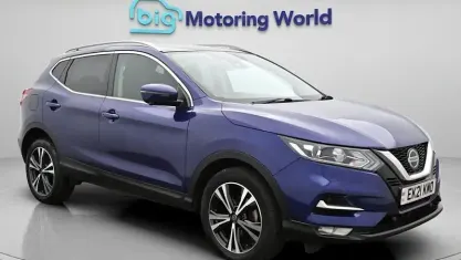 Używany Nissan Qashqai N-Connecta 158 KM (116 kW) 2021 Niebieski SUV