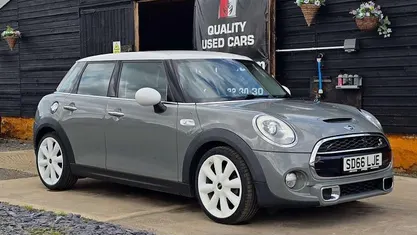 Used 2017 Mini Cooper S Hatch Hatchback | £9,995 (Fair price)