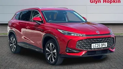Usado MG HS Trophy 170 HP (125 kW) 2025 Vermelho SUV