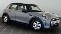 Used 2022 Mini Cooper Classic Hatchback | £8,495 (Good price)