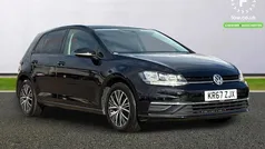 Used 2017 VW Golf VII SE Hatchback | £12,899 (Fair price)