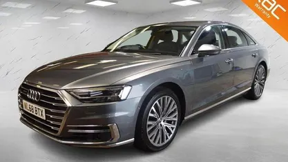 Used Audi A8 Comfort 286 HP (210 kW) 2018 Grey Sedan