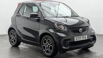 Used Smart ForTwo Cabrio Premium 90 HP (66 kW) 2019 Cabriolet