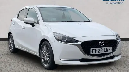 Used Mazda 2 Inclusive 90 HP (66 kW) 2022 White Hatchback