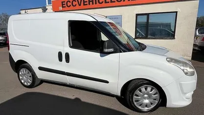 Used Vauxhall Combo 90 HP (66 kW) 2016 MPV