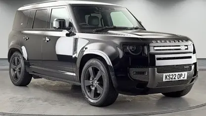 Usado Land Rover Defender HSE Dynamic 300 HP (220 kW) 2024 SUV