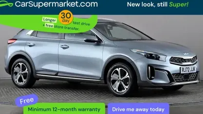 Gebraucht Kia XCeed 141 PS (103 kW) 2022 Silber SUV