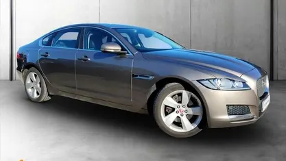 Used Jaguar XF Portfolio 179 HP (131 kW) 2020 Sedan