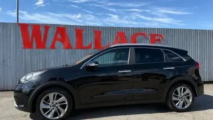 Used Kia Niro First Edition 141 HP (103 kW) 2017 Black SUV