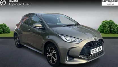 Used Toyota Yaris Hybrid Design 116 HP (85 kW) 2026 Hatchback