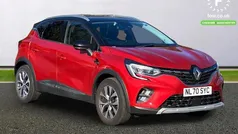 Red/black Used 2020 Renault Captur Version S SUV | £13,899 (Fair price)