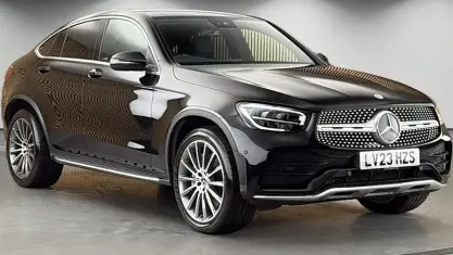 Käytetty Mercedes GLC300 AMG Line Premium 258 HP (189 kW) 2023 Coupe - kaksiovinen