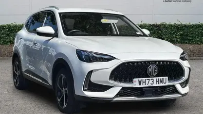 Used MG HS Trophy 162 HP (119 kW) 2023 White SUV