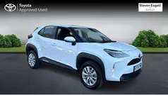 Used 2025 Toyota Yaris Hybrid Estate | £22,183 (Good price)