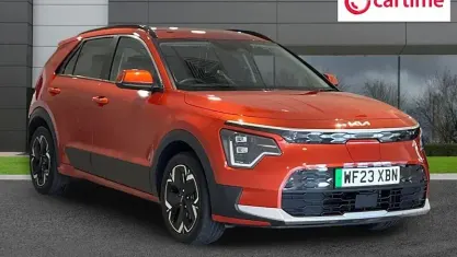 Used Kia e-Niro 150 kW (204 HP) 2023 Orange SUV