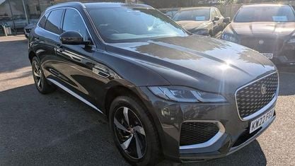 Begagnad Jaguar F-Pace R-Dynamic 404 HK (297 kW) 2022 Grå SUV
