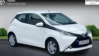 Used Toyota Aygo x-press 69 HP (50 kW) 2016 Hatchback