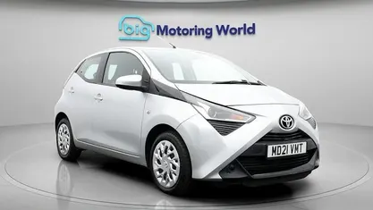 Used 2021 Toyota Aygo X-play Hatchback | £10,800 (Fair price)