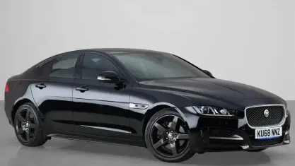 Used Jaguar XE R-Sport 250 HP (183 kW) 2018 Black Sedan