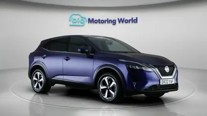 Used Nissan Qashqai N-Connecta 140 HP (102 kW) 2022 Blue SUV