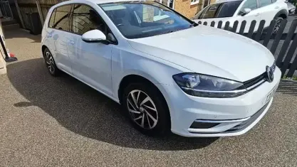 Used VW Golf VII Match 116 HP (85 kW) 2019 White Hatchback
