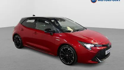 Begagnad Toyota Corolla Sport 184 HK (135 kW) 2021 Röd Halvkombi