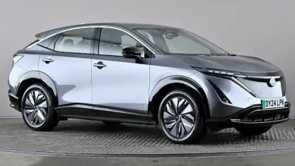Usado Nissan Ariya 160 kW (218 HP) 2024 Cinzento SUV