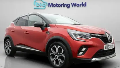 Used Renault Captur Techno 143 HP (105 kW) 2023 Black SUV