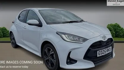 Used Toyota Yaris Hybrid Design 116 HP (85 kW) 2026 Hatchback